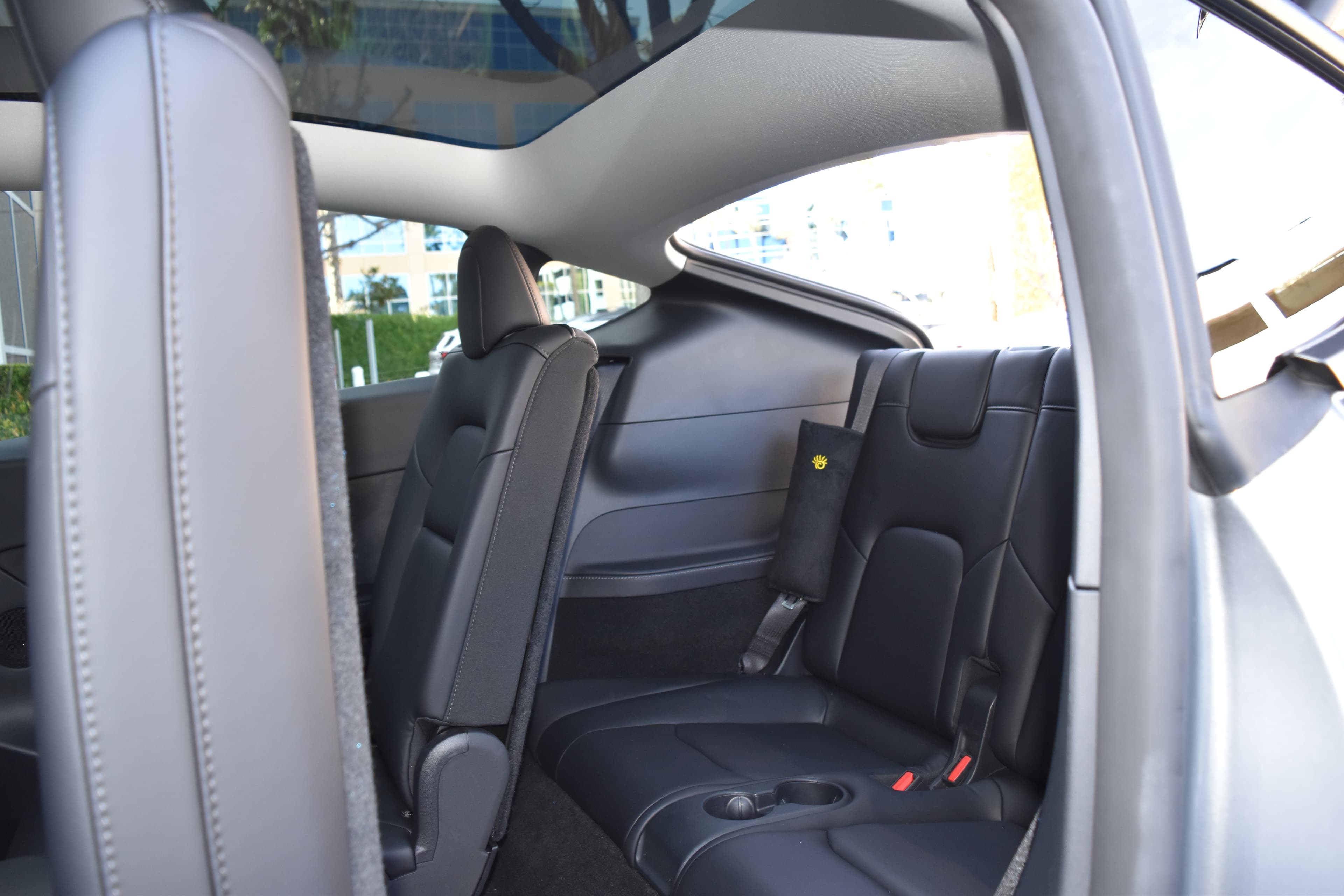 Tesla Model Y thumbnail